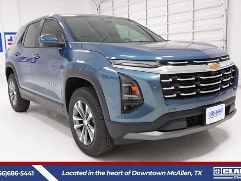 New 2026 Chevrolet Equinox LT w/ Safety and Technology Package image 3