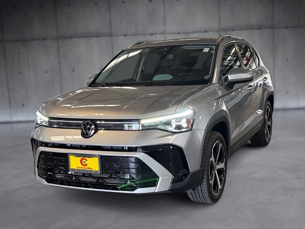 Certified 2025 Volkswagen Taos SEL AWD/4WD image 1