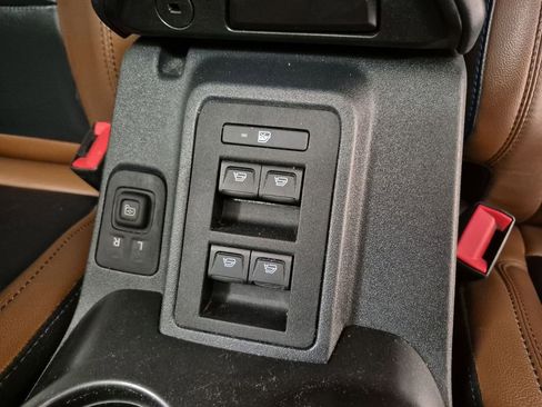 Used 2022 Ford Bronco Outer Banks image 24