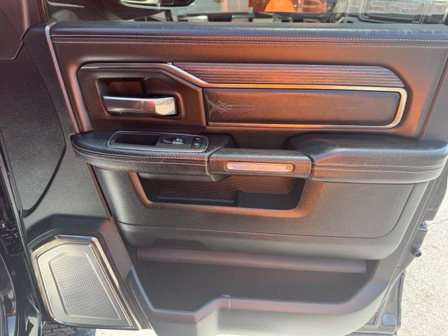 Used 2019 RAM 2500 Limited AWD/4WD image 16