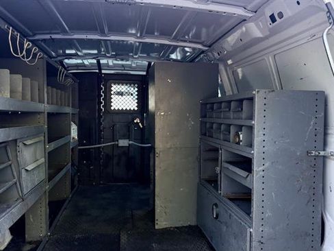 Used 2014 Ford E-350 and Econoline 350 Super Duty RWD image 24