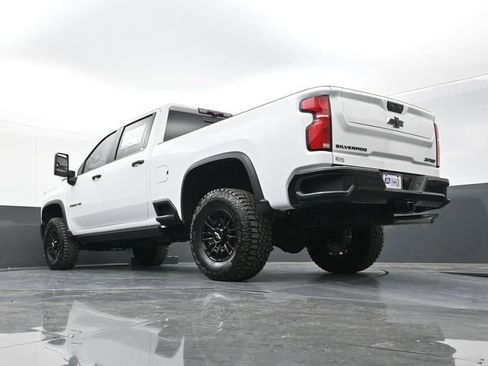 New 2026 Chevrolet Silverado 2500 ZR2 w/ LPO, Dark Essentials Package image 41