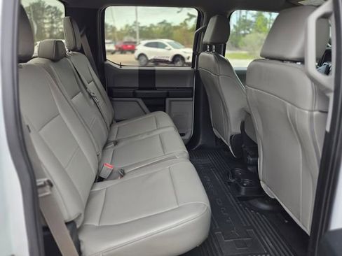 Used 2019 Ford F250 XL w/ Power Equipment Group image 19