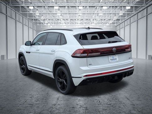 New 2026 Volkswagen Atlas Cross Sport SEL R-Line AWD/4WD image 3
