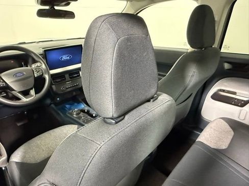 Used 2025 Ford Maverick XLT w/ Equipment Group 302A image 39