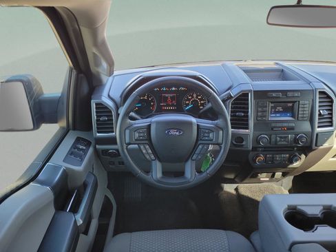 Used 2016 Ford F150 XLT w/ Equipment Group 301A Mid image 17