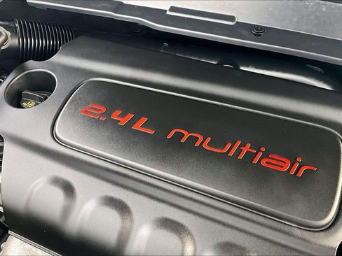 Used 2022 Jeep Compass Limited image 35