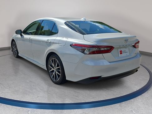 Certified 2023 Toyota Camry XLE FWD image 7