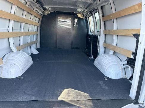 Certified 2023 GMC Savana 2500 Base w/ Driver Convenience Package image 20