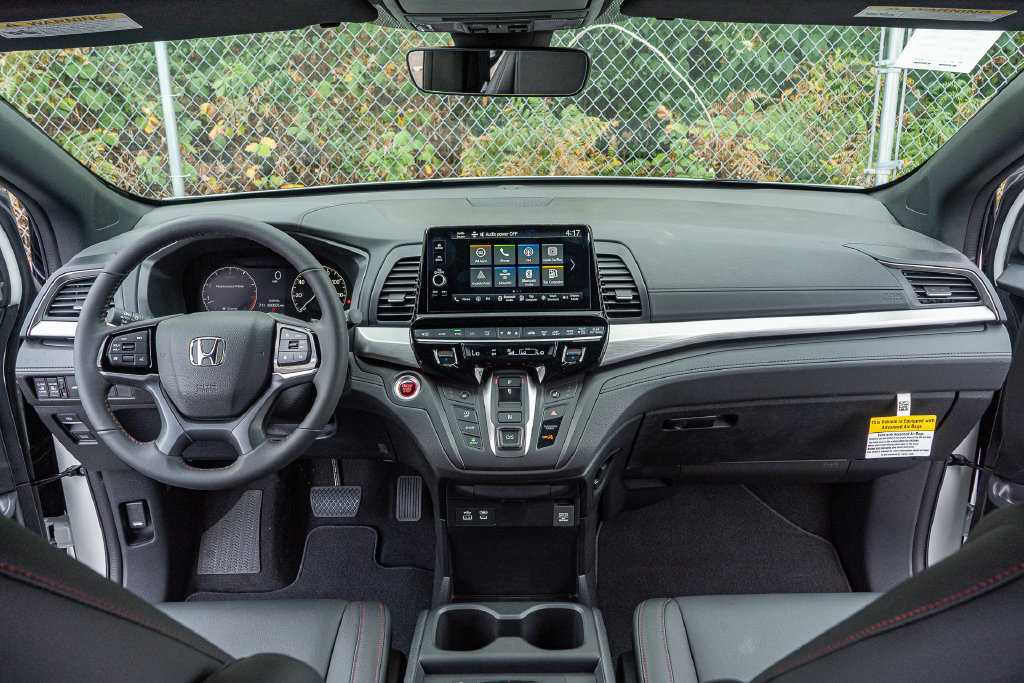 New 2027 Honda Odyssey Sport-L image 18
