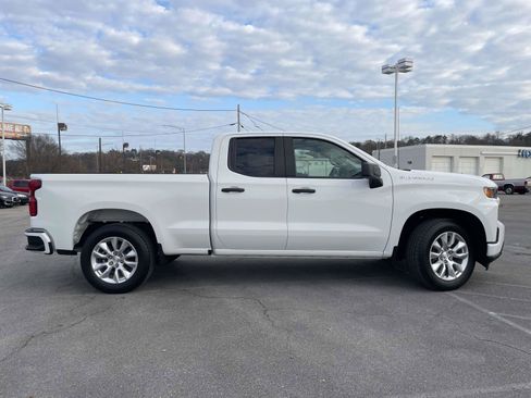 Used 2019 Chevrolet Silverado 1500 Custom w/ Custom Value Package image 21