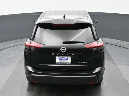 Used 2024 Nissan Rogue SV AWD/4WD image 33