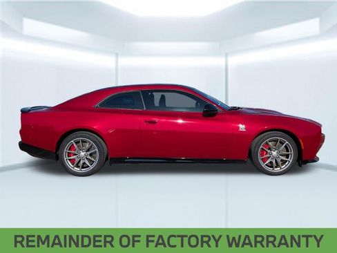 Used 2024 Dodge Charger Daytona Scat Pack w/ Plus Group AWD/4WD image 7