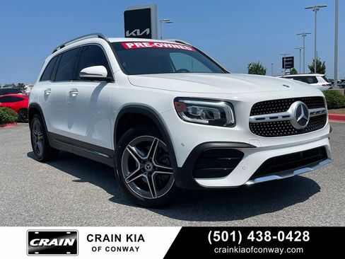 Used 2021 Mercedes-Benz GLB 250 4MATIC image 1