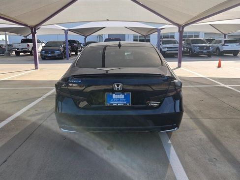 Used 2022 Honda Accord Sport image 4