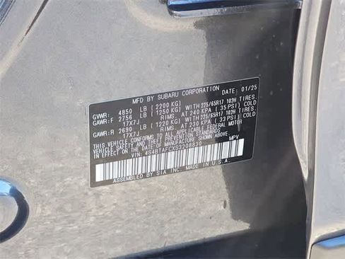 Used 2025 Subaru Outback Premium image 31