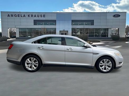 Used 2012 Ford Taurus SEL FWD image 10