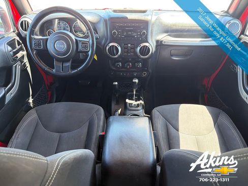 Used 2017 Jeep Wrangler Unlimited Sahara w/ Connectivity Group AWD/4WD image 19