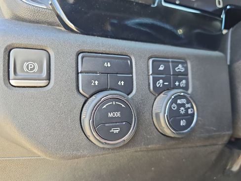 Used 2024 Chevrolet Silverado 2500 LT w/ Convenience Package AWD/4WD image 26