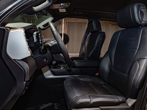 Used 2023 Toyota Tundra Platinum image 23