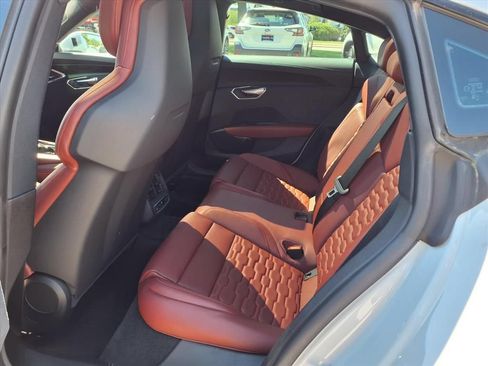 Used 2024 Audi e-tron GT Premium Plus AWD/4WD image 21