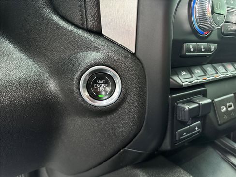 Used 2021 GMC Sierra 1500 SLT w/ SLT Convenience Package AWD/4WD image 27