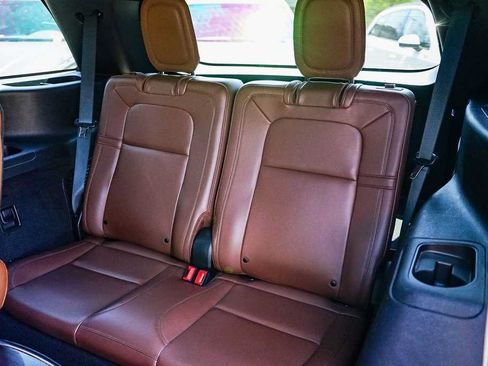 Used 2022 Lincoln Aviator Reserve w/ Equipment Group 201A AWD/4WD image 20
