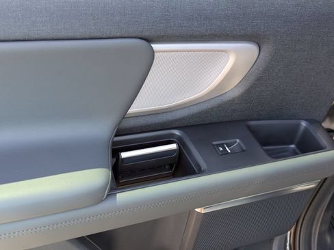 New 2026 Ford Expedition Max Active RWD image 12