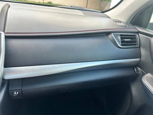 Used 2017 Toyota Camry SE FWD image 36