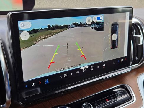 Used 2025 Ford Expedition Max King Ranch AWD/4WD image 37