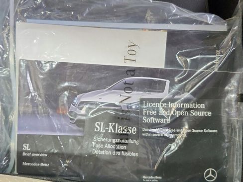 Used 2017 Mercedes-Benz SL 450 image 31