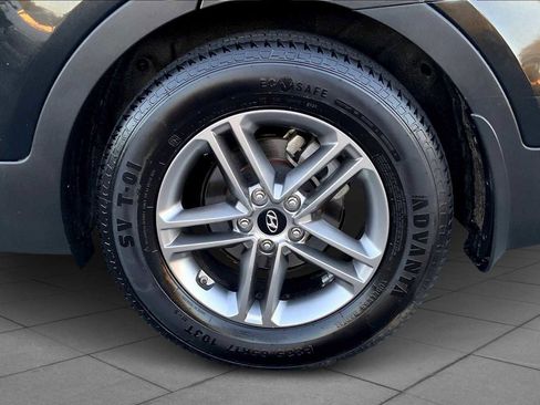 Used 2018 Hyundai Santa Fe Sport w/ 2.4L Value Package 02 image 10