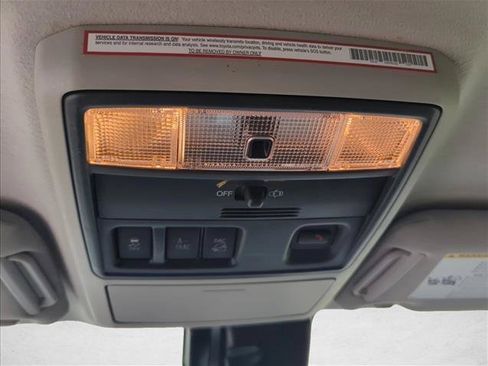 Used 2020 Toyota 4Runner SR5 AWD/4WD image 26