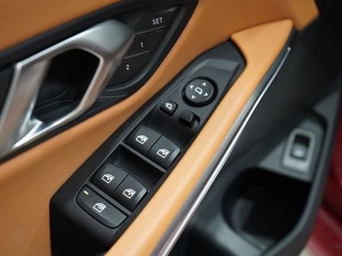 Used 2025 BMW 330i xDrive Sedan w/ M Sport Package image 20