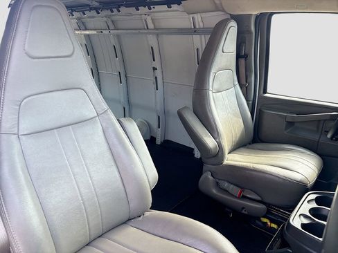 Used 2024 Chevrolet Express 3500 Extended w/ Driver Convenience Package RWD image 25