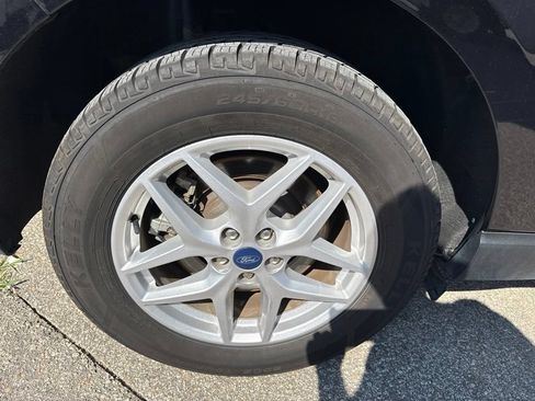 Used 2022 Ford Edge SEL AWD/4WD image 7