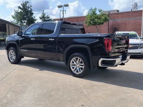 Used 2021 GMC Sierra 1500 SLT AWD/4WD image 3