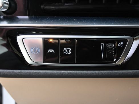 New 2025 Cadillac Lyriq Sport w/ Nappa Leather Package AWD/4WD image 24