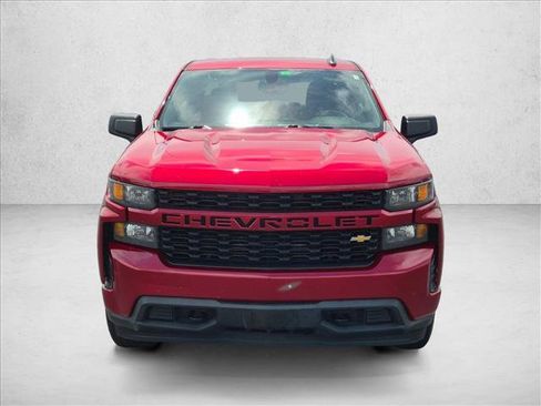 Used 2022 Chevrolet Silverado 1500 Custom RWD image 2