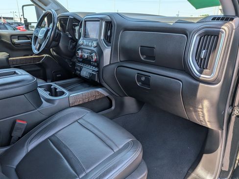 Certified 2022 GMC Sierra 2500 Denali w/ Denali Ultimate Package AWD/4WD image 29
