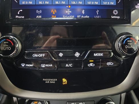 Used 2024 Nissan Murano SL image 22