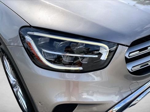 Used 2020 Mercedes-Benz GLC 300 image 28