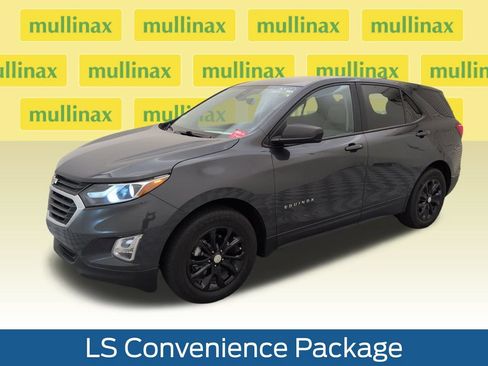 Used 2021 Chevrolet Equinox LS w/ LS Convenience Package FWD image 11