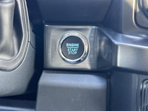 New 2026 Ford F250 Lariat w/ Black Appearance Package image 5