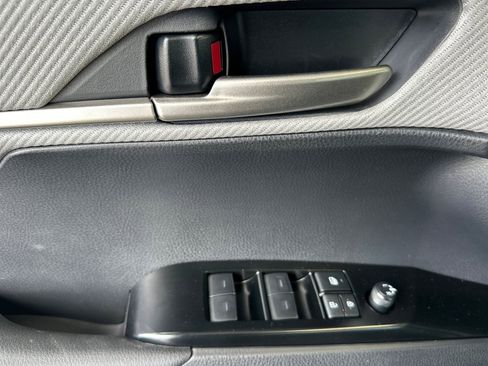 Used 2026 Toyota Camry SE w/ Convenience Package FWD image 10