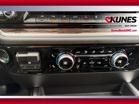 New 2026 GMC Sierra 1500 Elevation w/ Elevation Premium Package image 16