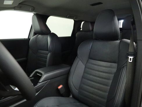 New 2025 Mitsubishi Outlander SE image 4