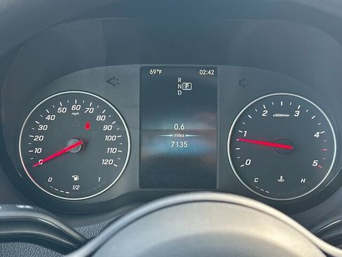 Used 2024 Mercedes-Benz Sprinter 2500 image 29