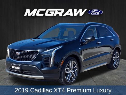 Used 2019 Cadillac XT4 Premium Luxury image 1