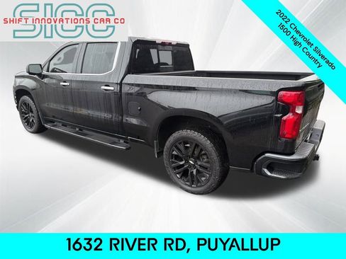 Used 2022 Chevrolet Silverado 1500 High Country w/ Technology Package image 4